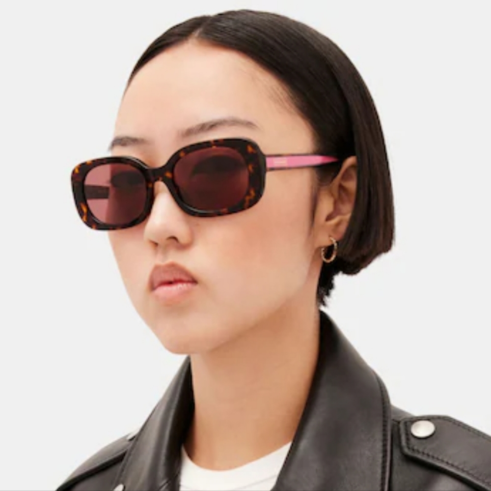 NWT Badge Rounded Square Sunglasses Coach - Picture 6 of 17